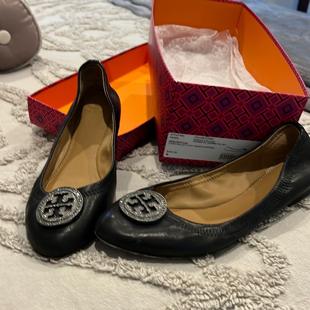 Ballet flats